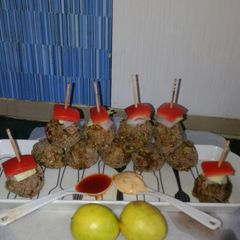 A picture of Cabbage potatoes balls(starter).