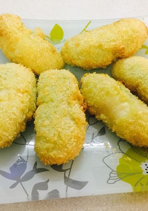 Hình của món Chuối sứ chiên xù.