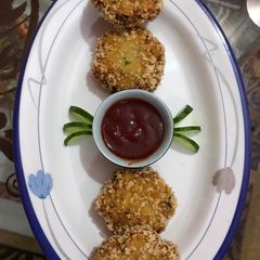 A picture of Potatoes Chicken Cheese Cutluts 😋.