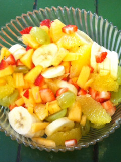 Una foto de Cocktail de frutas