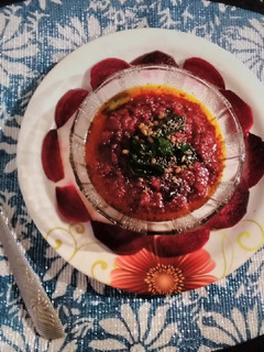 தக்காளி பீட்ரூட் மாங்காய் சட்னி(Tomoto, beetroot, and raw mango chutney) செய்முறை முக்கிய புகைப்படம்