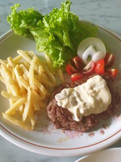 Foto resep Tenderloin steak with creamy mushroom sauce