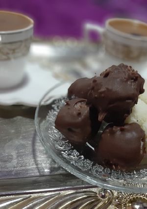 صورة لوصفة كرات جوز الهند بالشوكولاتة
