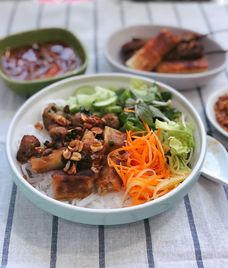 nạc dăm nồi chiên