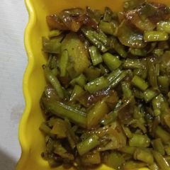 A picture of Gawar fali ki sabji.