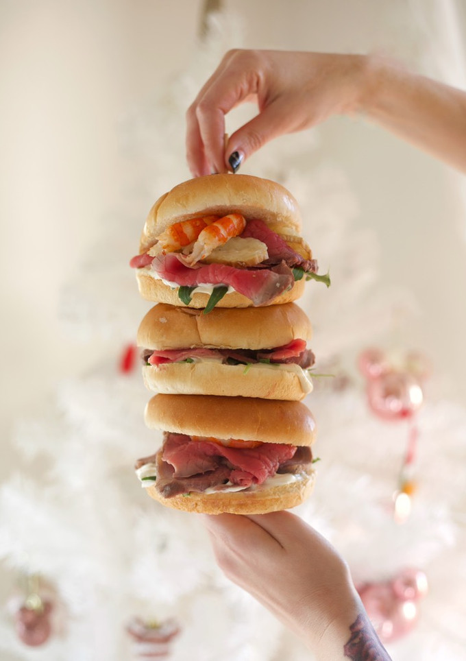 Una foto de Roast beef burger 🍔 🧚‍♀️