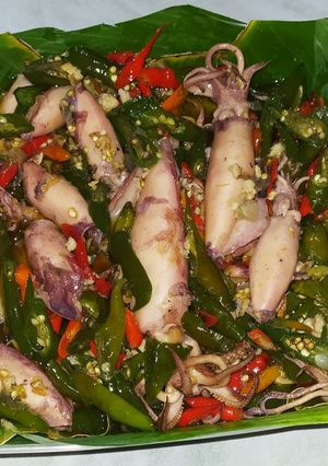 Foto resep Tumis Cumi Asin Cabai Hijau