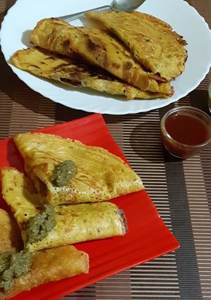 A picture of Paneer stuffed besan cheela.