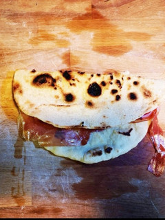 Una foto de 🇮🇹 Piadina Romagnola 🇮🇹 (Pan Plano)
