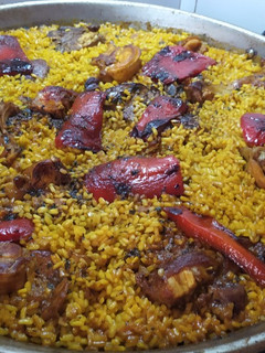 Una foto de Arroz y conejo