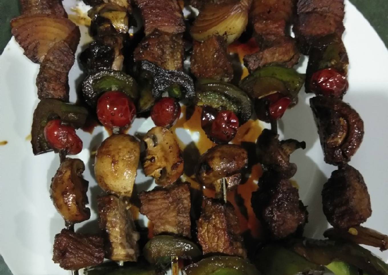 Sate daging dan sayuran
