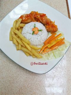 Foto resep Nugget saus asam manis pedas 😅