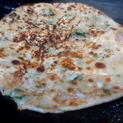 A picture of Gobhi Paratha.