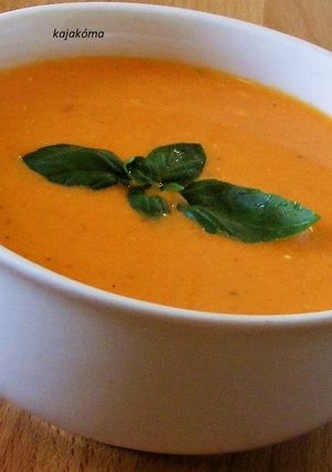 Sült paprika krémleves recept fotója