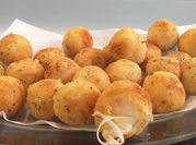 Una foto de patatas rellenas