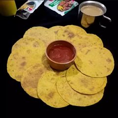 A picture of Manchurian masala mini khakhra.