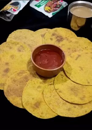 A picture of Manchurian masala mini khakhra.