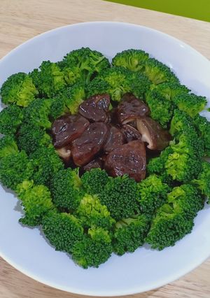 Foto resep Tumis brokoli jamur saus tiram