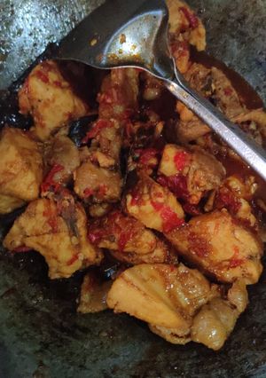 Foto resep Sambal goreng ayam pedas