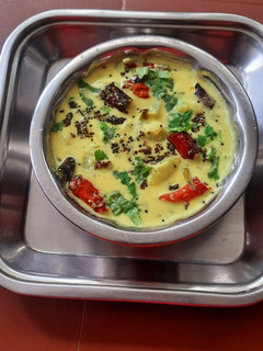 சௌசௌ மோர்க்குழம்பு(chow chow mor kulambu recipe in tamil) செய்முறை முக்கிய புகைப்படம்