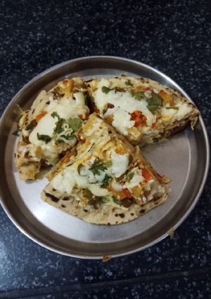 રોટલી લઝાનીયા (Rotli Lasagna Recipe In Gujarati) રેસીપી મુખ્ય ફોટો