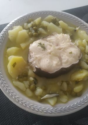 Una foto de Patatas en salsa verde con congrio