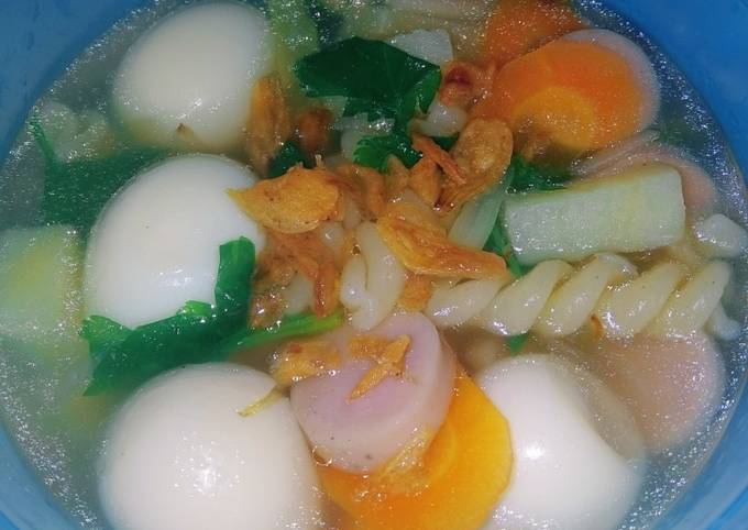 Resep SOP  makaroni telor puyuh  oleh Lusiana Cookpad