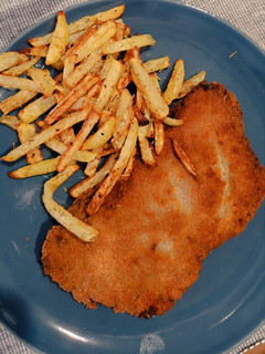 Una foto de Cachopo de ternera con jamón serrano y queso