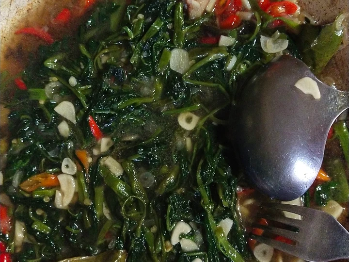 Langkah Mudah untuk Menyiapkan Resep Tumis kangkung saos tiram yang Bikin Ngiler Anti Ribet, Mantap Sekali