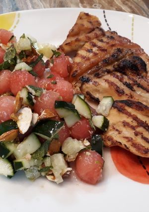 Una foto de Ensalada de sandía y pepino