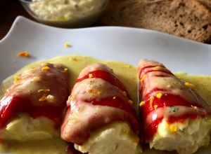 Foto principal de Pimientos rellenos de brandada de bacalao, con salsa curry a la naranja