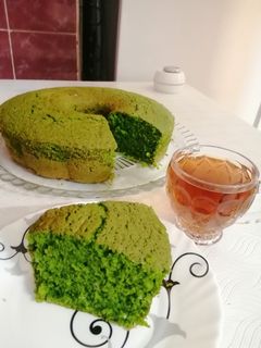 عکسی از دستور کیک اسفناج