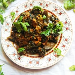 Pui shak ar baigun bodi/malabar spinach brinjal dumpling A picture of Pui shak ar baigun bodi/malabar spinach brinjal dumpling.