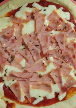 Una foto de Pizza casera sin levadura