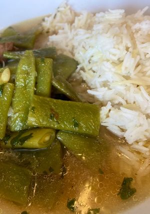 A picture of Lebanese green beans stew.