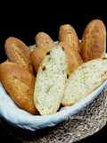Barritas de queso ricotta y tomate en aceite (pan)