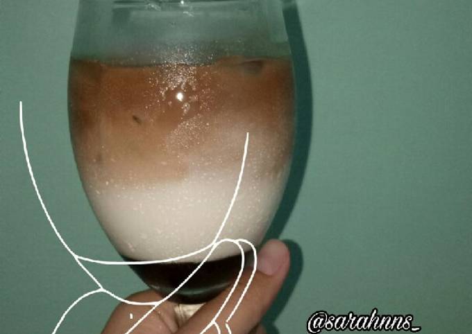 Wajib coba! Resep buat Es kopi susu janji jiwa ala homemade yang sedap