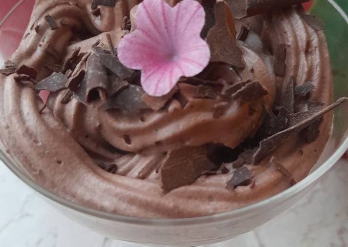 Chocolat mousse from my granny