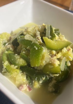 A picture of Scrambled Zucchini.