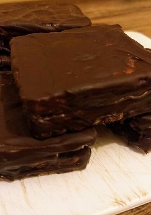 Una foto de Chocoarroz casero - Alfajores de arroz sin TACC