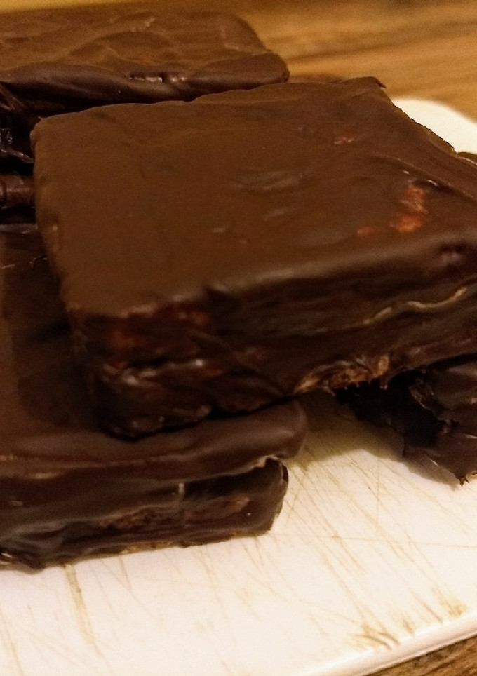 Una foto de Chocoarroz casero - Alfajores de arroz sin TACC