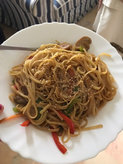 Una foto de Tallarines orientales