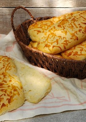 Una foto de 🥖🧀 Pan tres quesos para sándwich 🥖 Estilo Subway 🧀🥖 Técnica tang zhong 🎎 Esponjosidad asombrosa 💥