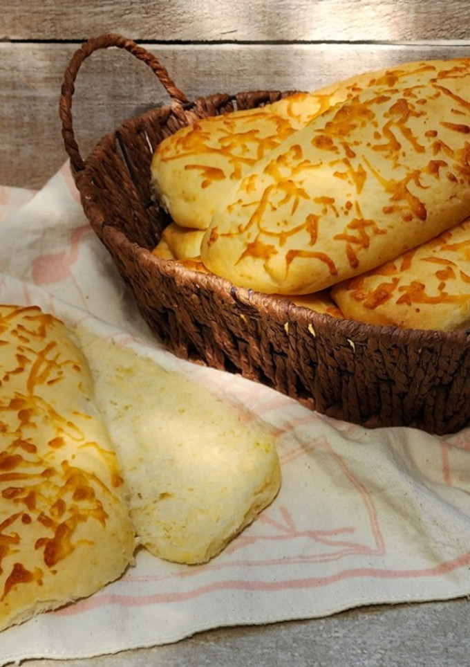 Una foto de 🥖🧀 Pan tres quesos para sándwich 🥖 Estilo Subway 🧀🥖 Técnica tang zhong 🎎 Esponjosidad asombrosa 💥