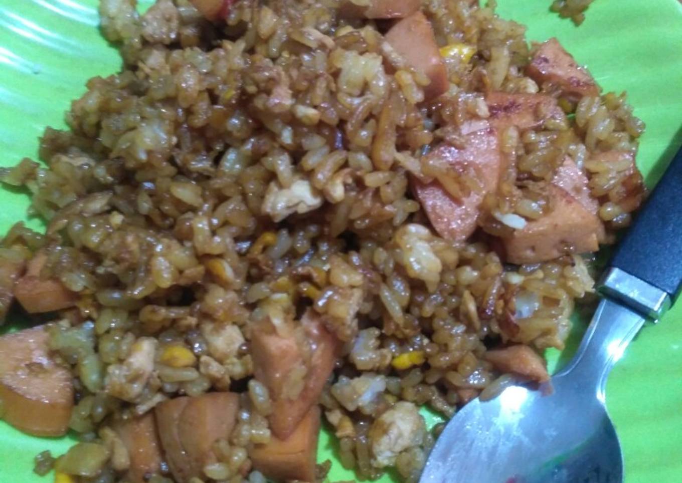 Nasi goreng ala anak kos