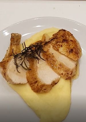 Szuprém csirkemell Robuchon burgonyapüréjével recept fotója