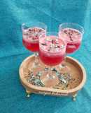 ژله آلبالو با بستنی وانیلی