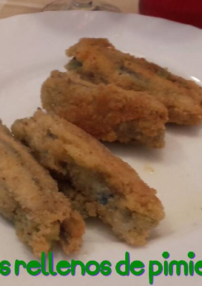 Una foto de Boquerones rellenos de pimiento verde*