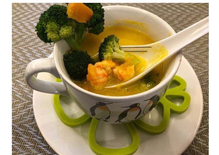Bahan Menyiapkan Pumpkin soup with broccoli and shrimp #menusehatanak, Anti Gagal