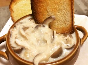 Hình của món Súp kem nấm.